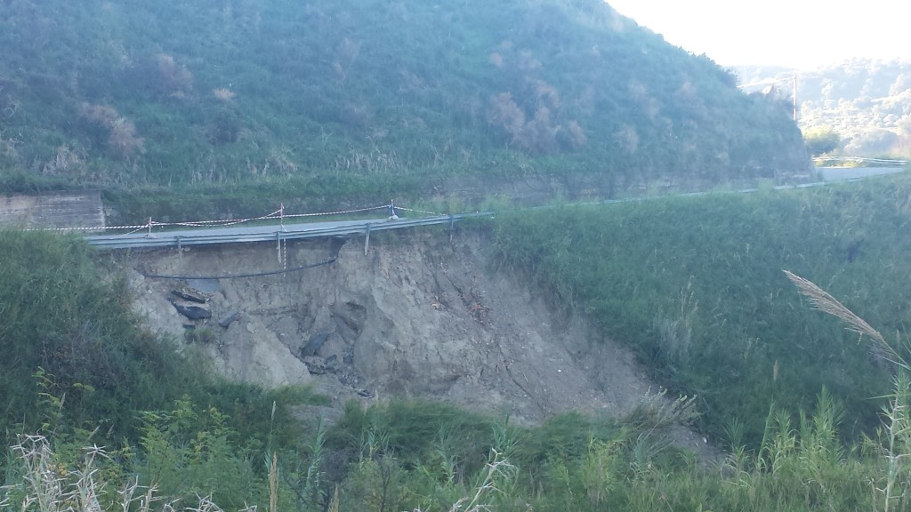 strada provinciale 81 Località Samburi Comune di Portigliola 3